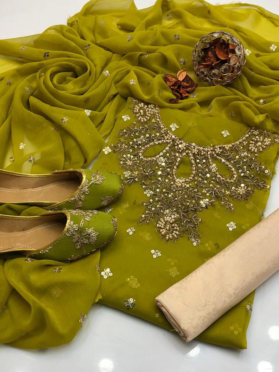 Shafon Boti Work Handmade 3PC Dress