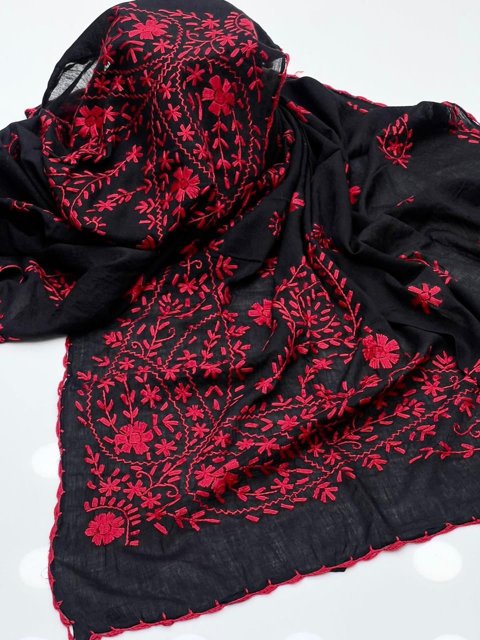 Pure Lawn Embroidered Chadder