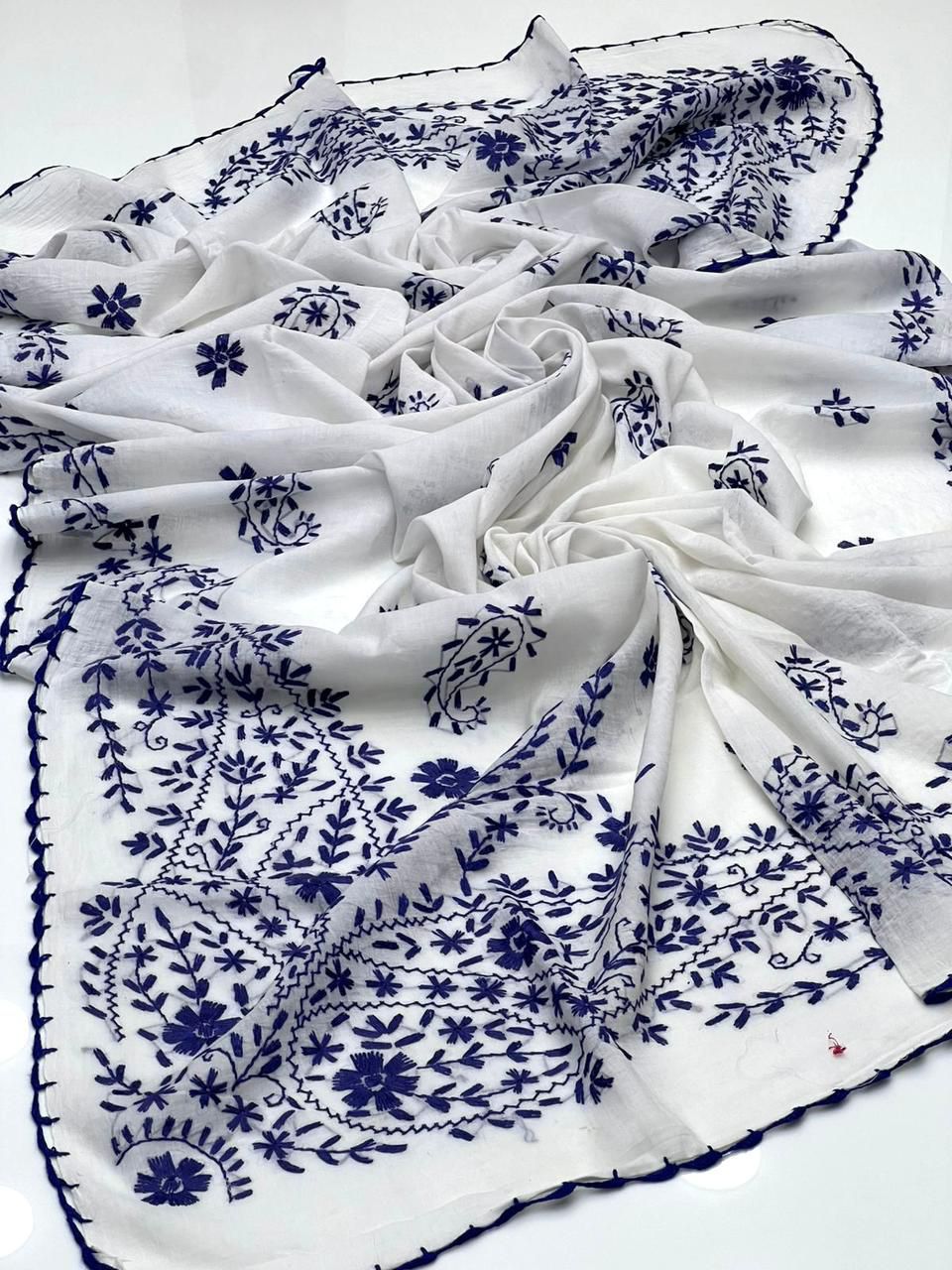 Pure Lawn Embroidered Chadder
