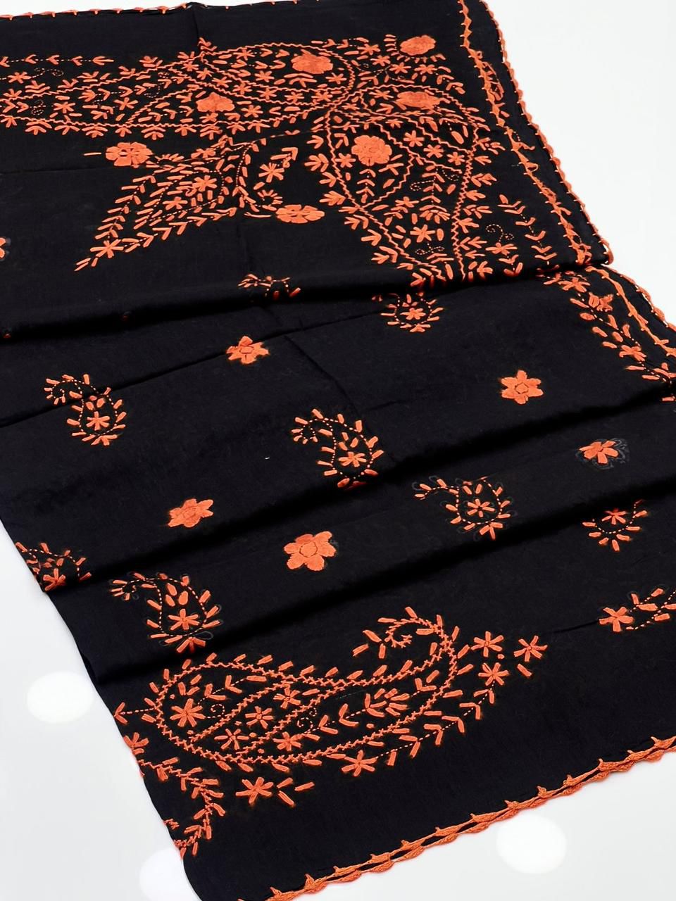 Pure Lawn Embroidered Chadder