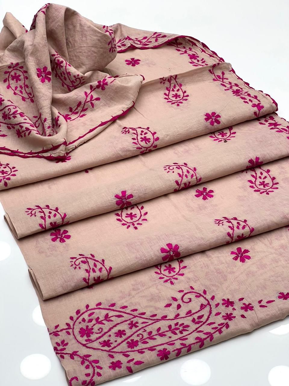 Pure Lawn Embroidered Chadder