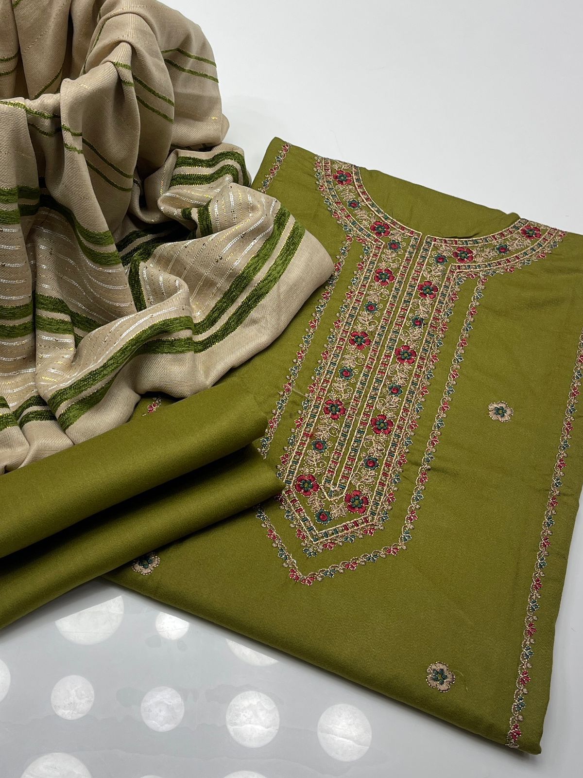 Dhanak Gala Daman computer Embroidery 3PC Dress