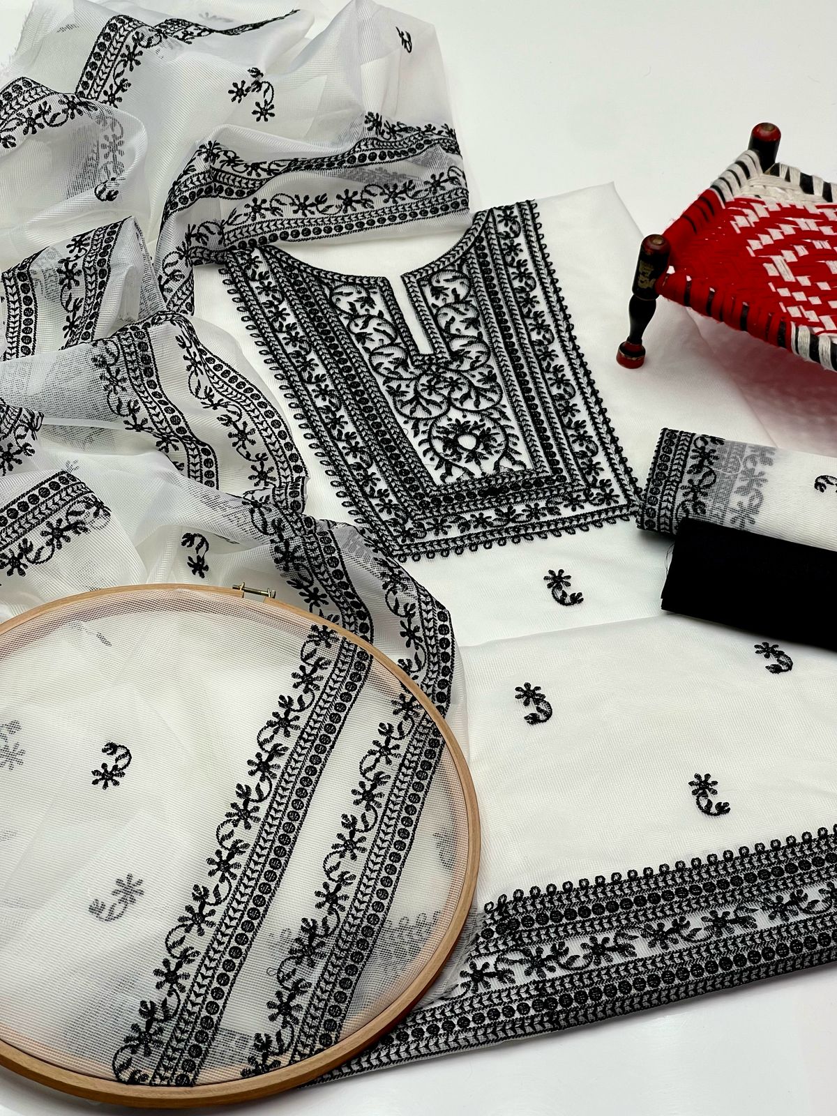 Khaddi Net Embroidered 3PC Dres