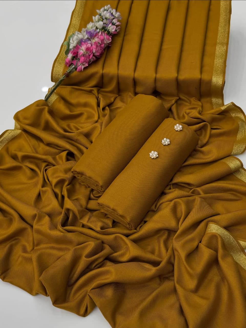 Beautiful Excelent Quality Soft Pashmina Wool 3pc Dress Gold