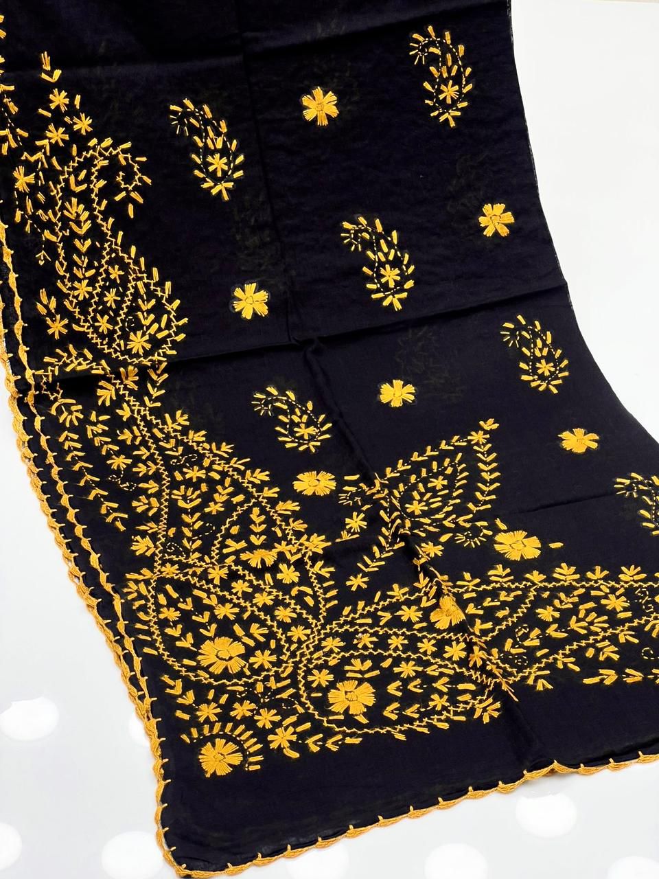 Pure Lawn Embroidered Chadder