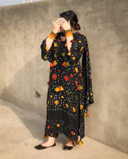 Linen Rajhistani Handmade Chunnri 4PC Dress