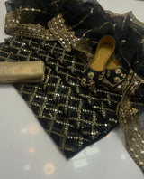 Black / 6