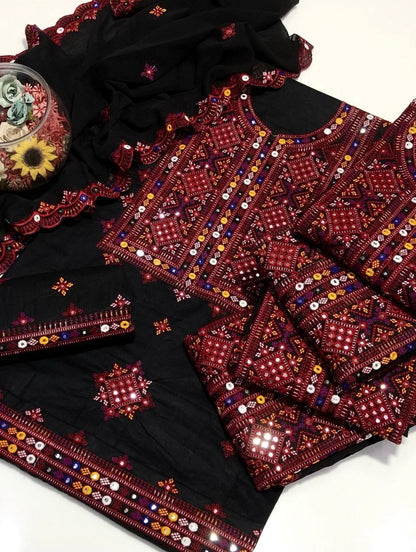 Gtm Lawn Computer Balochi Galla Daman 3PC Dress