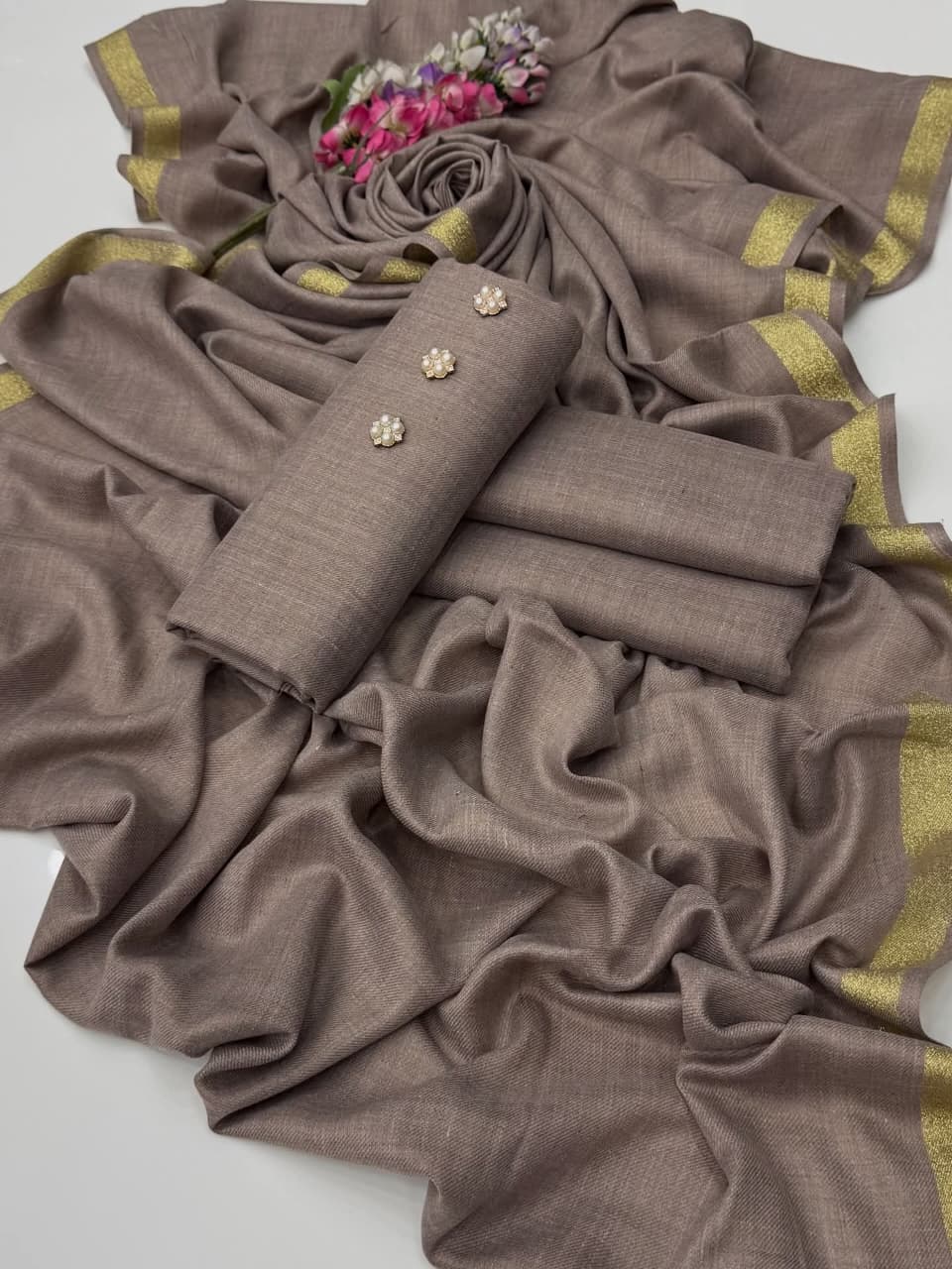 Beautiful Excelent Quality Soft Pashmina Wool 3pc Dress Rose gold